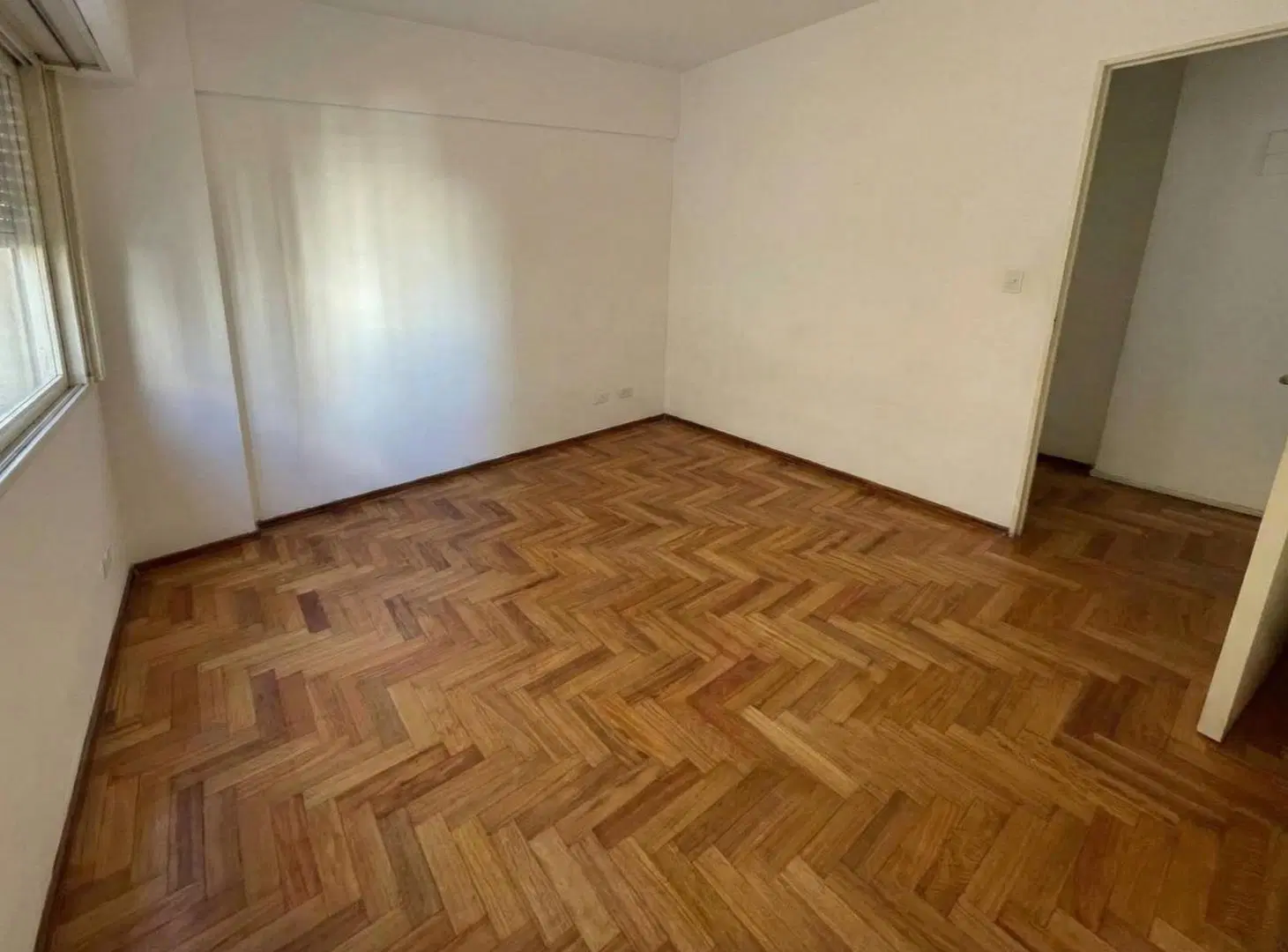 Excelente departamento 3 ambientes muy buena ubicación en Almagro 3