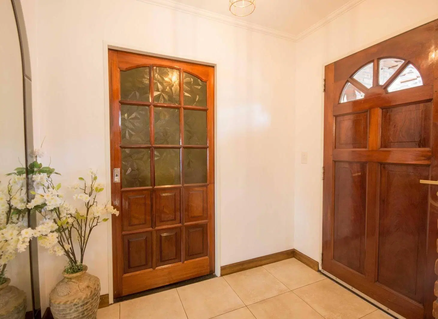 Hermosa casa tipo chalet con jardín y parrilla en Saavedra 2