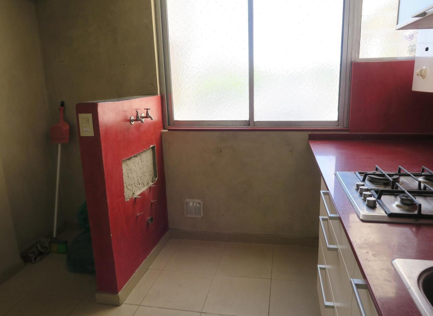 Foto de 4 ambientes , baño y toilette con balcon al fte, Alv. Thomas 2000, imagen 4