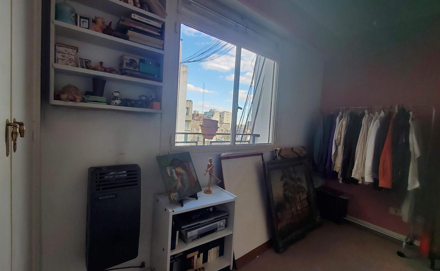 Foto de Piso alto Departamento de 134 m² al Frente con Balcón – Av. Garay al 800, imagen 4