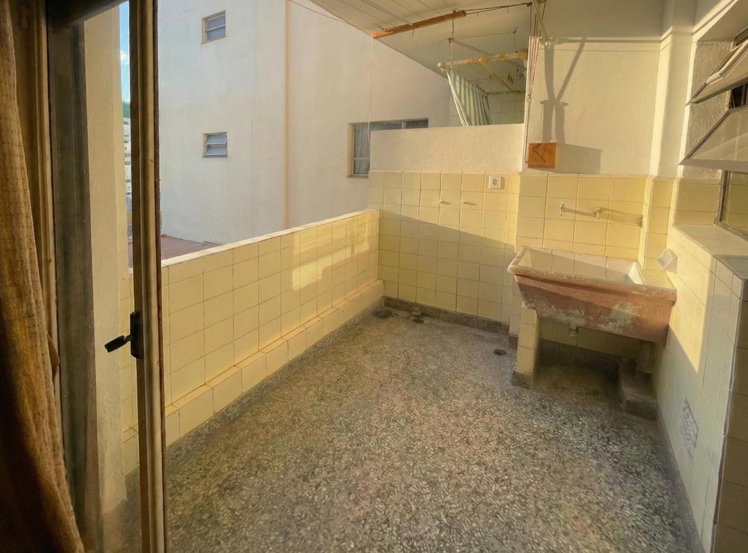 Foto de Excelente departamento 3 ambientes muy buena ubicación en Almagro, imagen 4