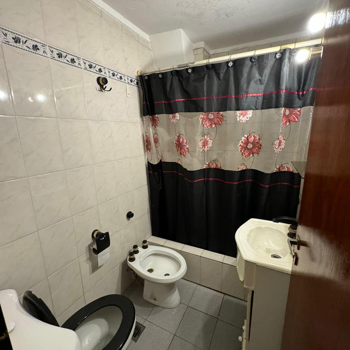 Venta Departamento 2 Ambientes con Cochera - Ideal Inversor - Ameghino 1049 5