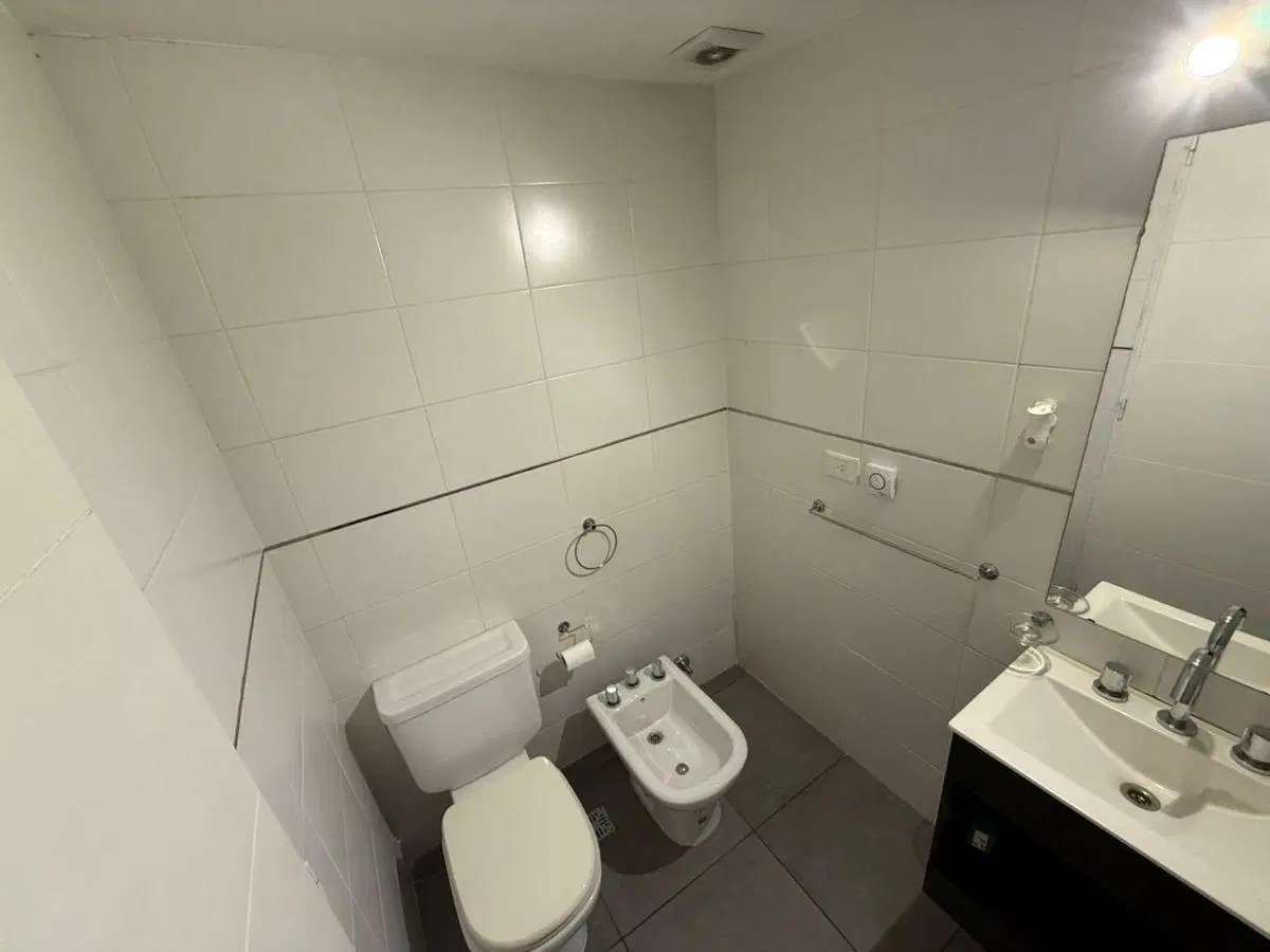 Monoambiente en Alquiler En Avellaneda Centro. C/Amenities 4
