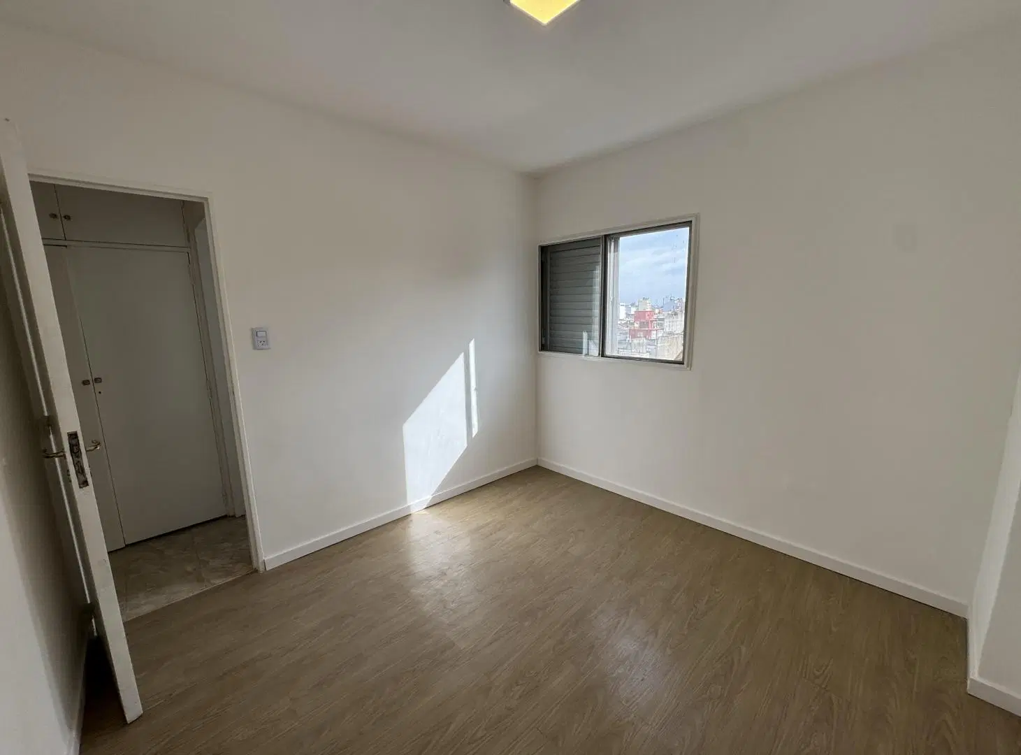 Departamento 2 ambientes en venta, Wilde, ideal renta. Excelente ubicación. 5