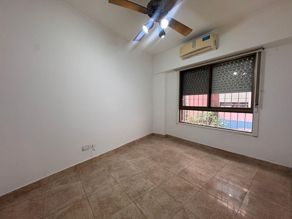 Foto de Alquiler departamento 4 Ambientes. Edificio De Categoría - Avellaneda, imagen 5