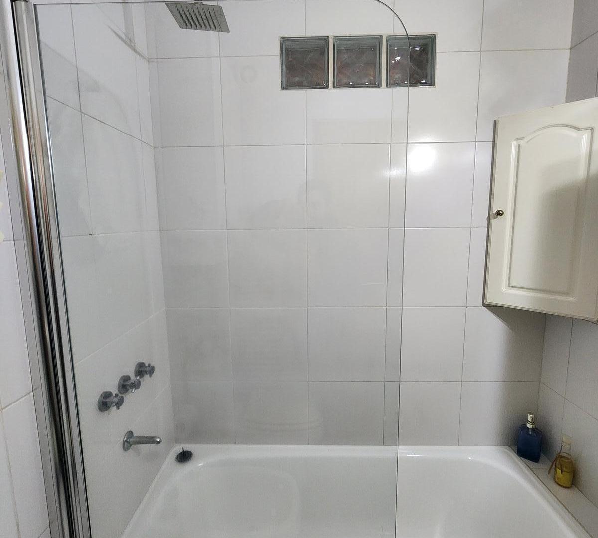 2 Ambientes con Balcón al Frente, Vestidor y Amenities en Caballito. Super Luminoso.