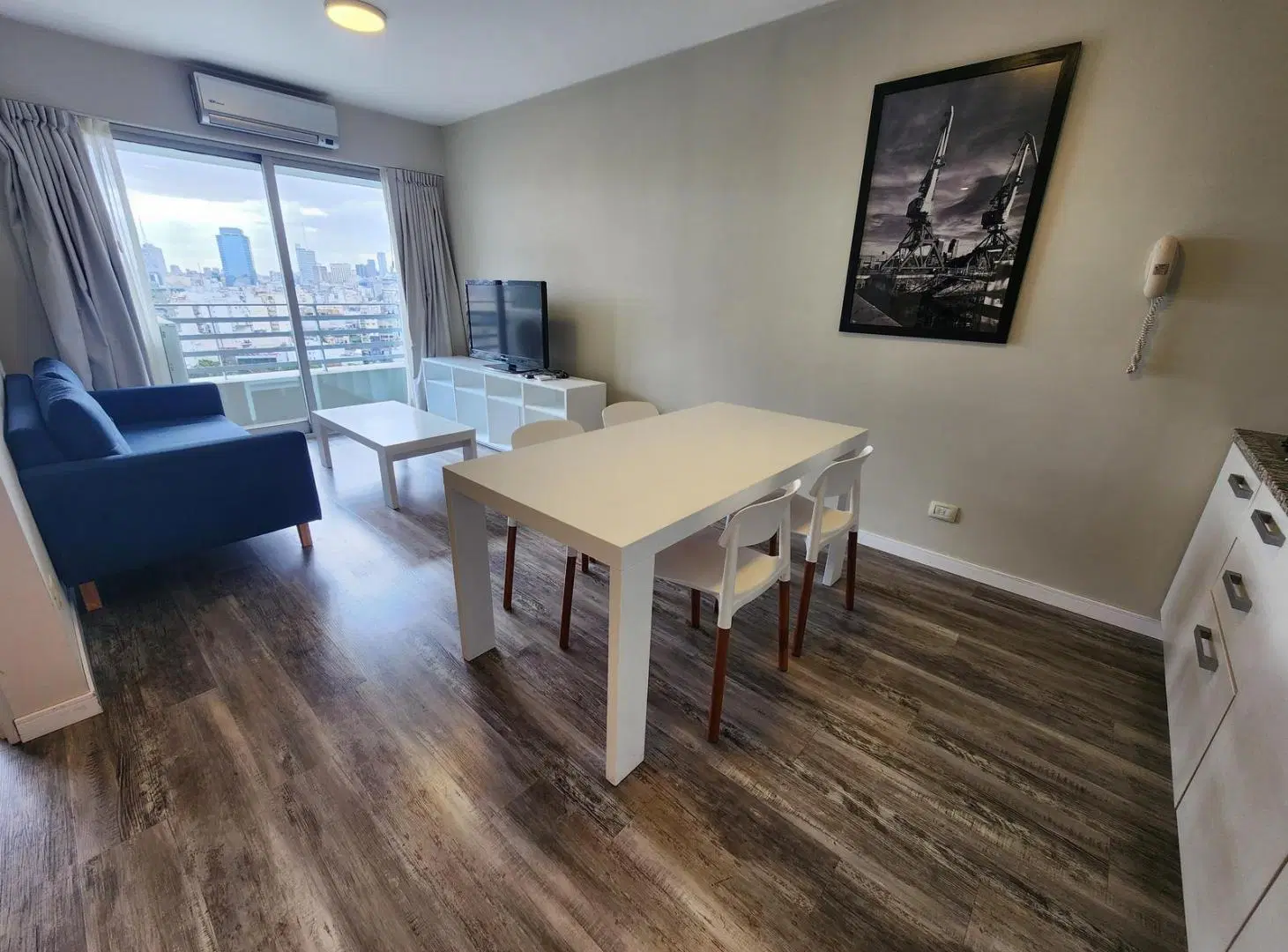 ALQUILER DOS AMBIENTES AMOBLADO Y EQUIPADO – TORRE QUARTIER SAN TELMO - CON COCHERA (P15 TC U3) 2