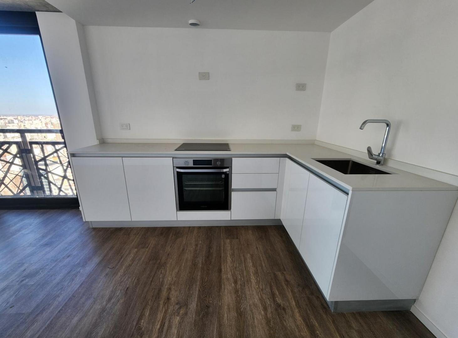 Foto de DEPARTAMENTO EN VENTA – QUARTIER DEL BAJO – 67 M² - CON COCHERA – VISTA, imagen 3