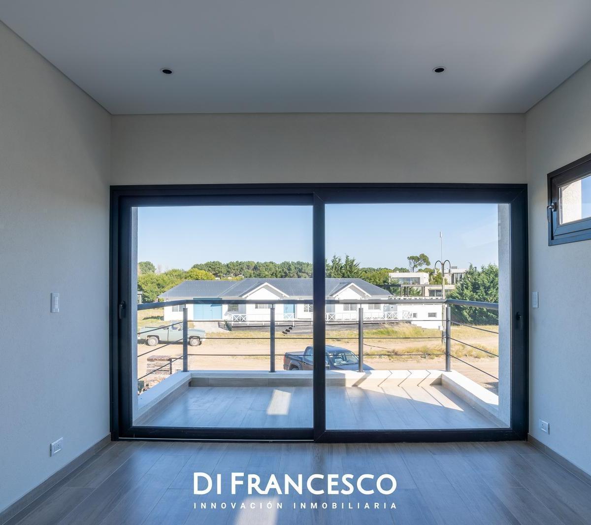 Casa 6 Ambientes en Venta en Costa Esmeralda - Residencial II Lote 52 3
