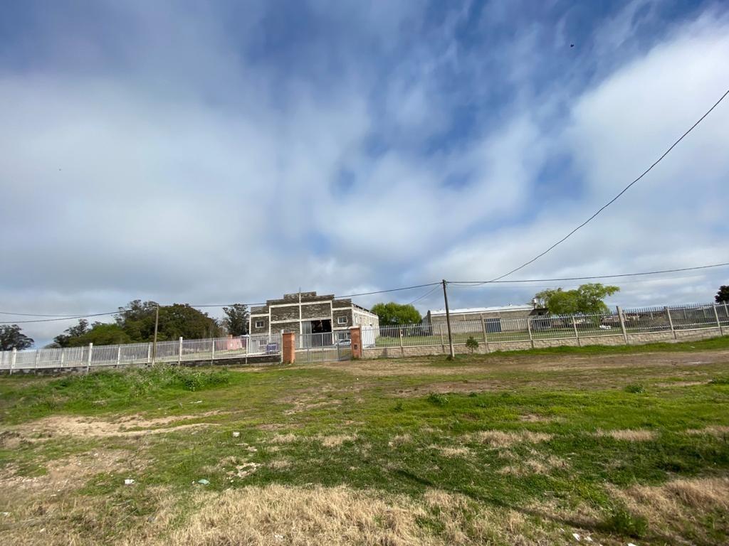 Galpón en Venta en Ruta 11 2