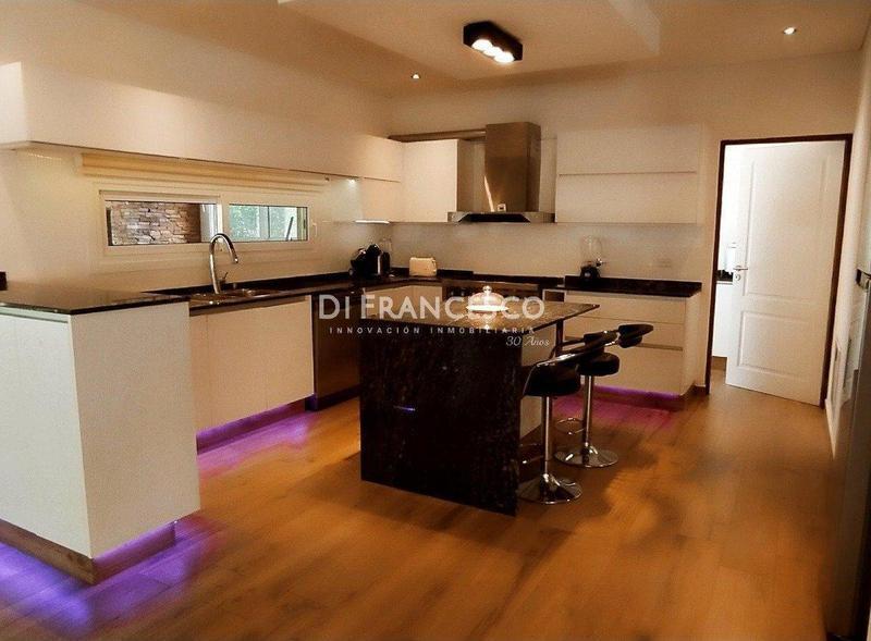 Foto de Venta- Casa de 5 ambientes en Costa Esmeralda - Ecuestre 153, imagen 4