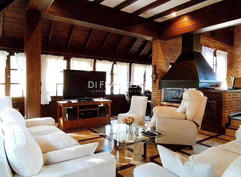 Foto de Venta - Casa de 7 ambientes en Pinamar - ENORME Y EXCLUSIVA, imagen 5