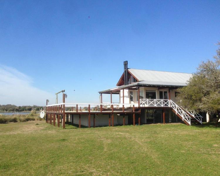 Foto de Venta - Chacra de 21.000 mts con casa de 3 dormitorios EN PINAMAR, imagen 3