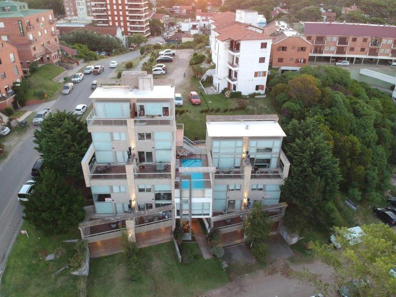 Foto de Venta - Departamento MONOAMBIENTE MODERNO a 1 cuadra del mar en Pinamar, imagen 1