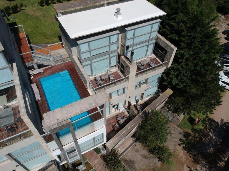 Foto de Venta - Departamento MONOAMBIENTE MODERNO a 1 cuadra del mar en Pinamar, imagen 3