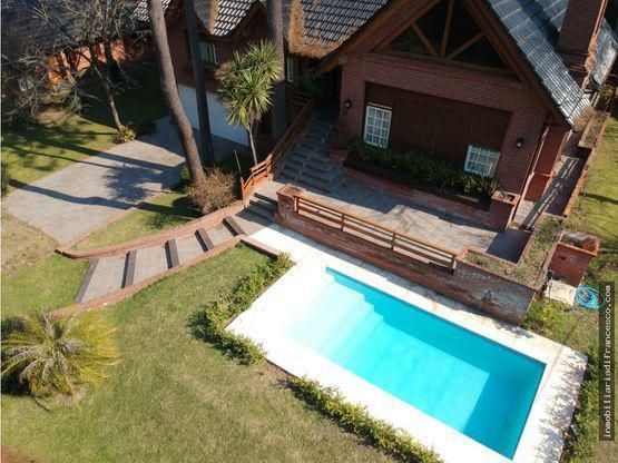 Foto de Venta - Casa de 6 ambientes en Pinamar - zona Golf Viejo, imagen 1