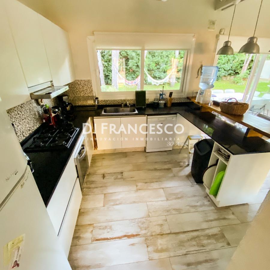 Foto de Venta - Casa de 5 ambientes en Pinamar Norte - Penelope al 4000, imagen 3