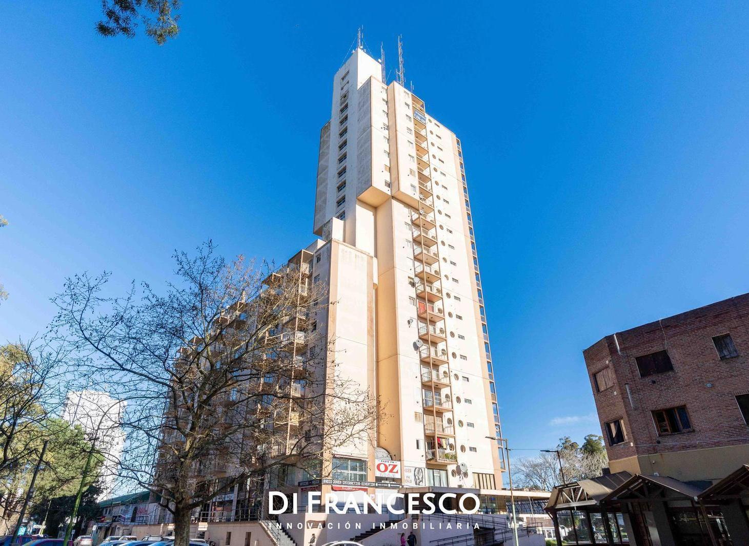 Foto de Venta - Departamento de 3 ambientes en pleno centro de Pinamar, imagen 5