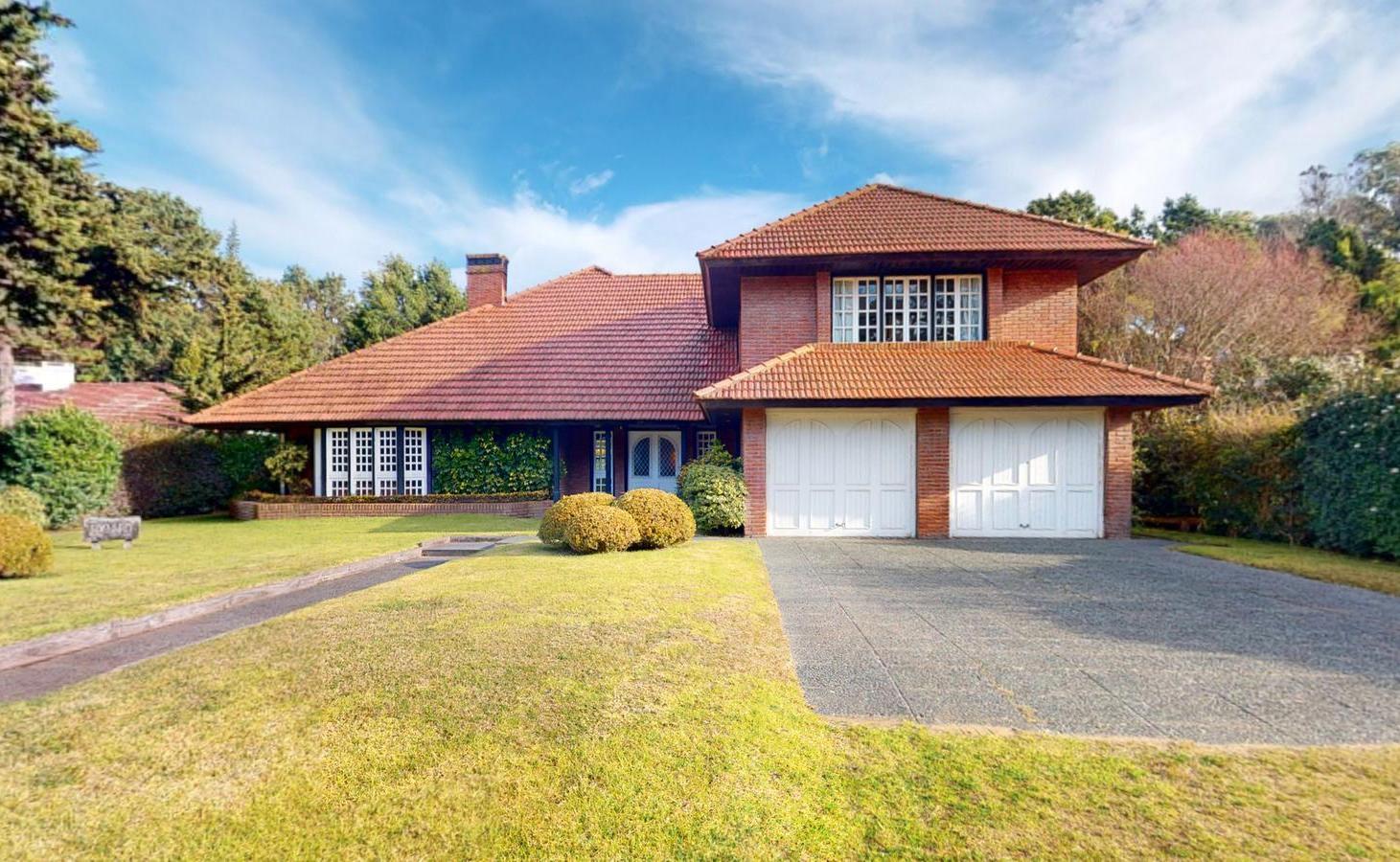 Foto de Casa de 7 ambientes en zona Golf de Pinamar - 300 M del mar., imagen 3