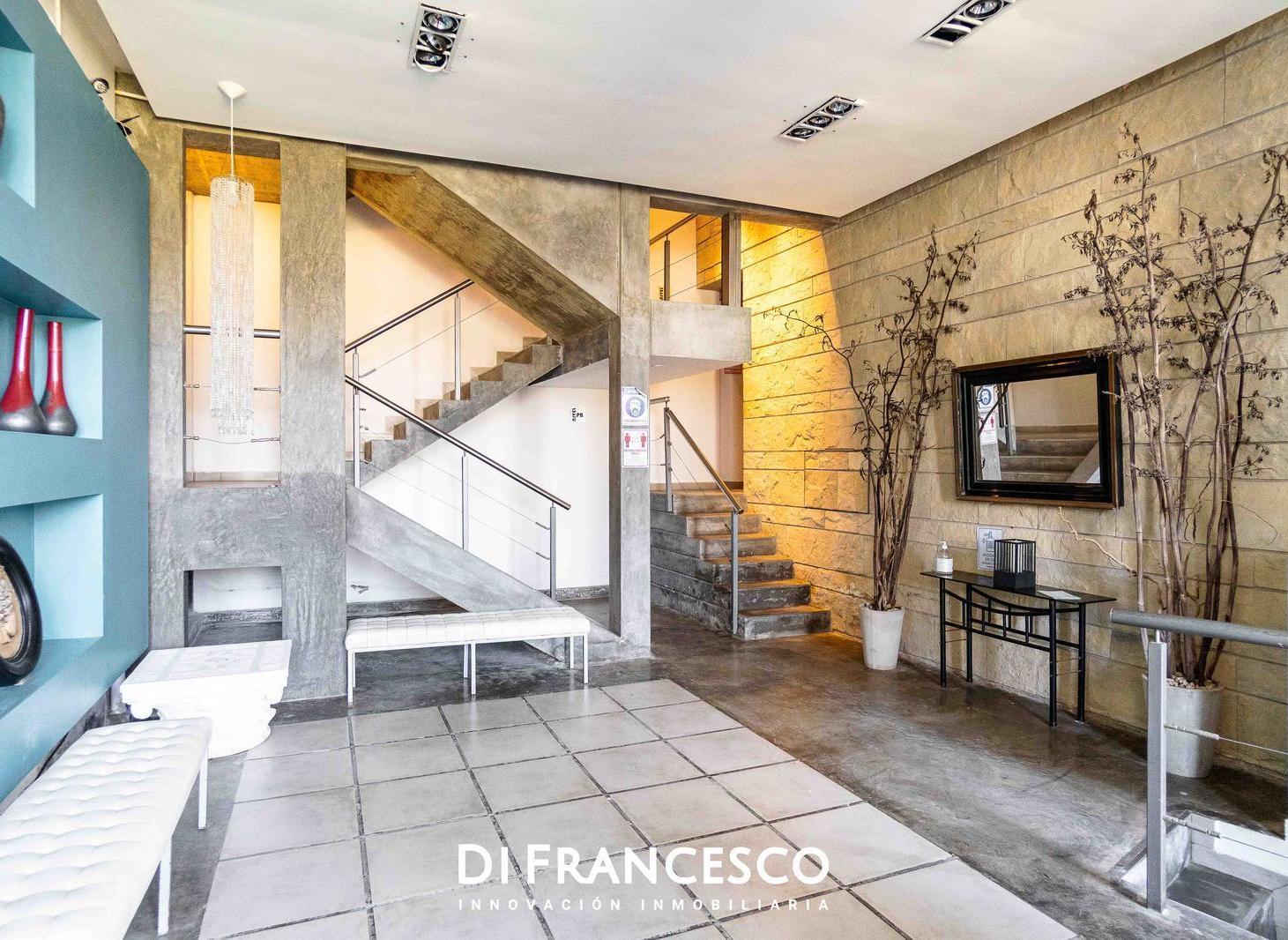 Foto de Venta - Departamento en TRIPLEX de 4 ambientes CON VISTA AL MAR en, imagen 1