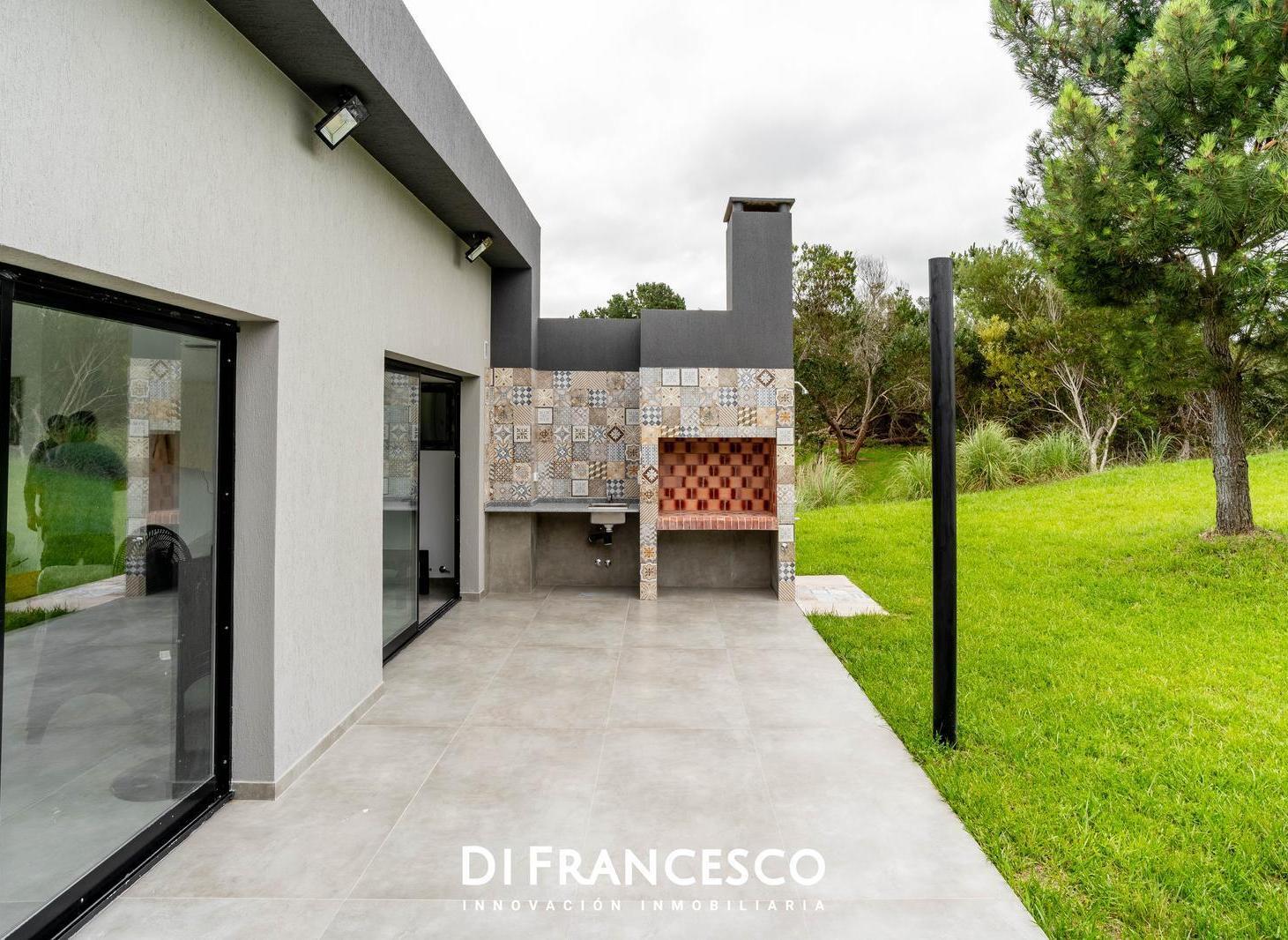 Foto de Casa de 5 ambientes en venta en Costa Esmeralda - A ESTRENAR, imagen 2