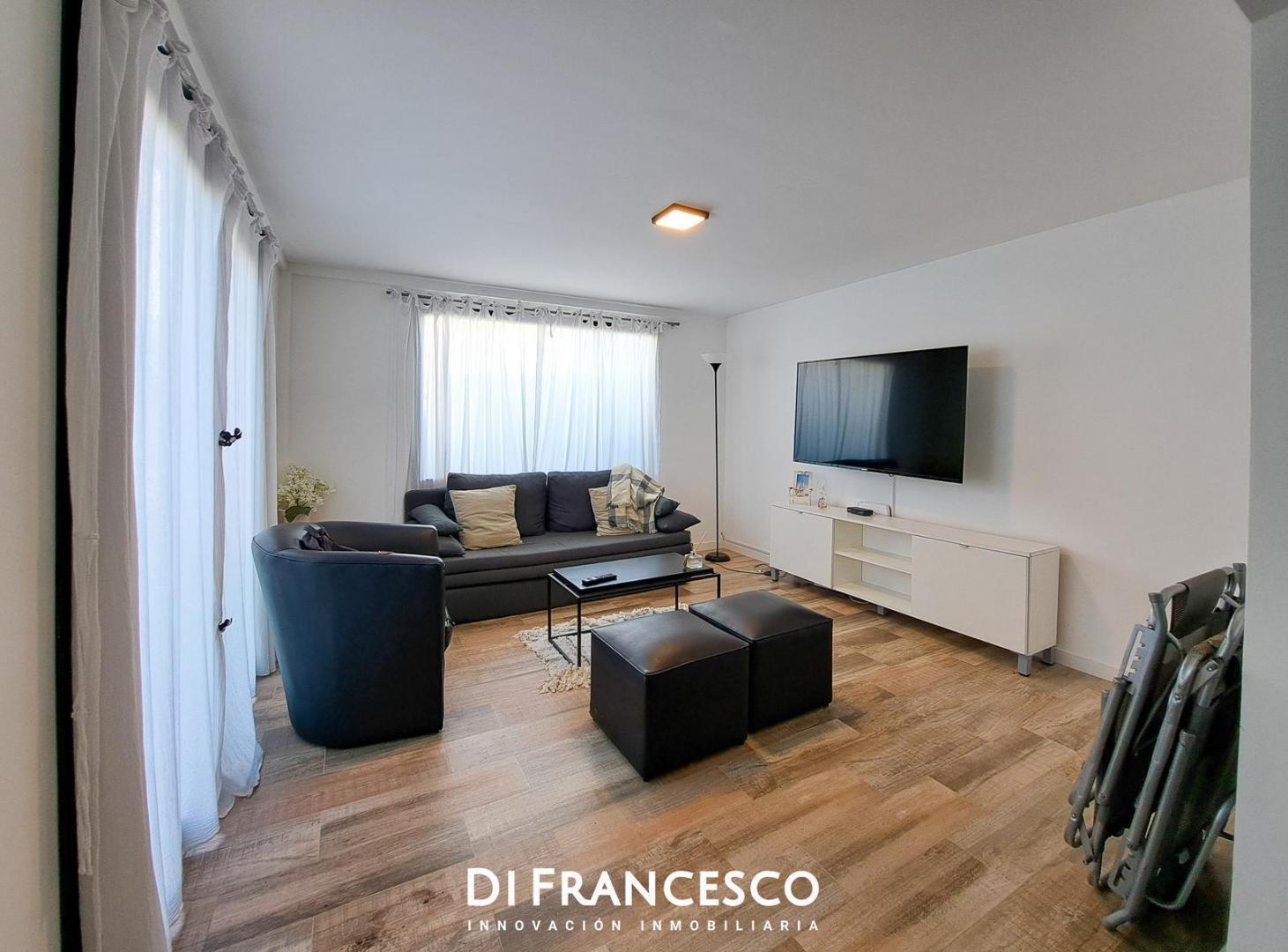 Foto de Departamento DUPLEX 3 ambientes en Pinamar - Mardilvara, imagen 2
