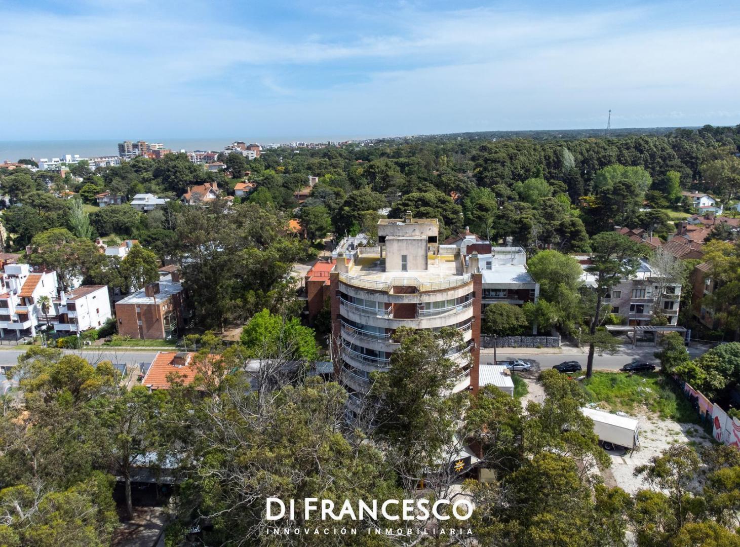 Foto de Semipiso en venta Centro Playa Pinamar 4 ambientes, imagen 4
