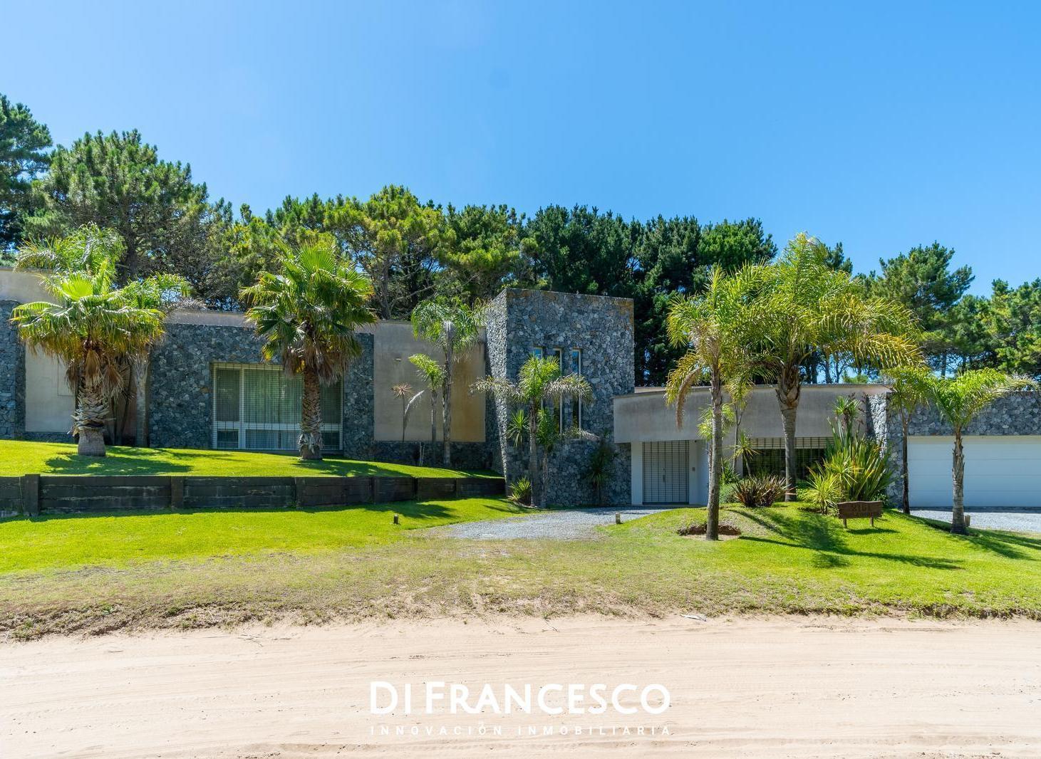 Foto de Casa en Venta-Alquiler sobre Dos Lotes Alamos Pinamar, imagen 1