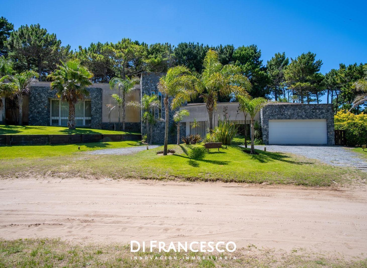 Foto de Casa en Venta-Alquiler sobre Dos Lotes Alamos Pinamar, imagen 2