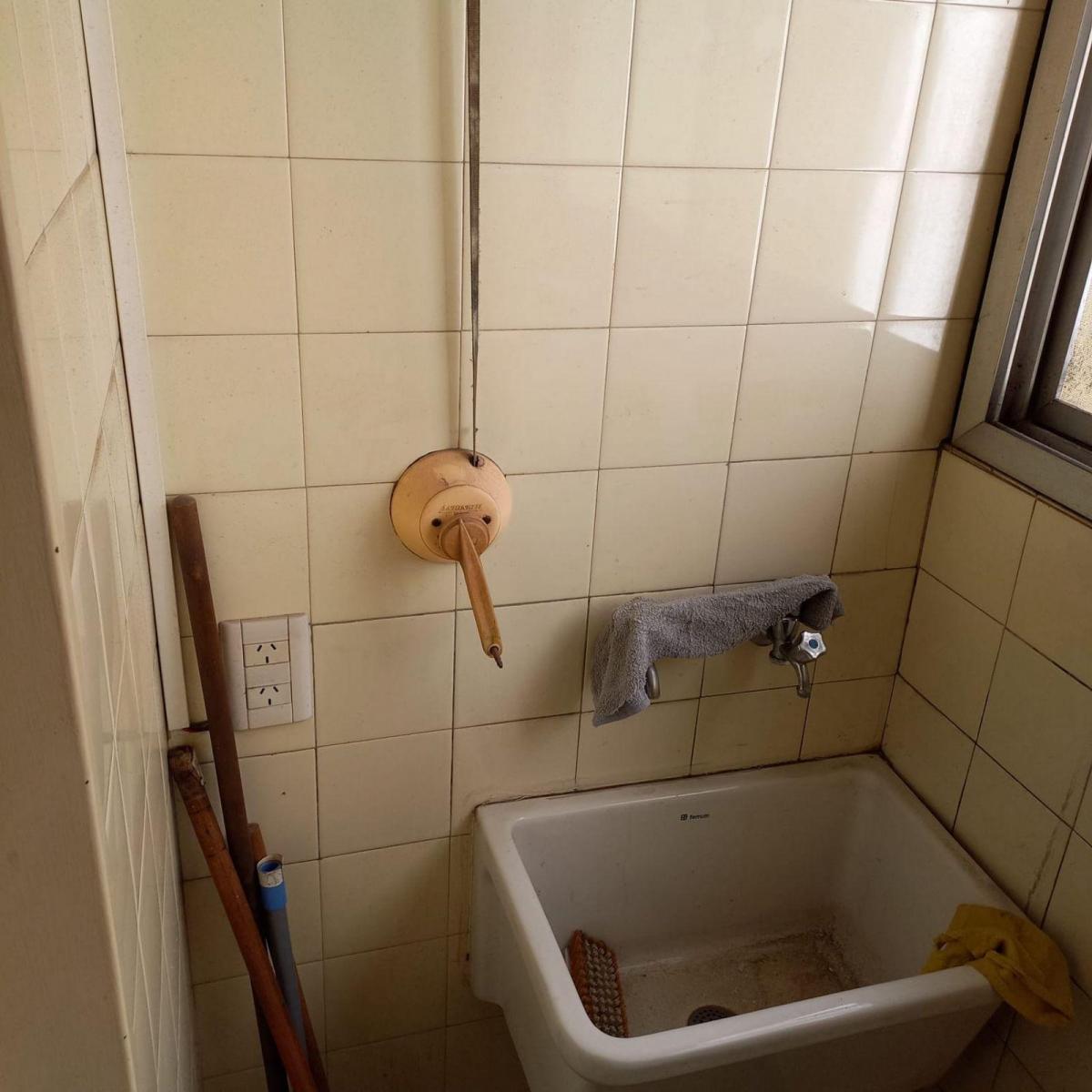 Departamento 4 Amb. en Rivadavia Al 1500 - 3 Dorm. 4