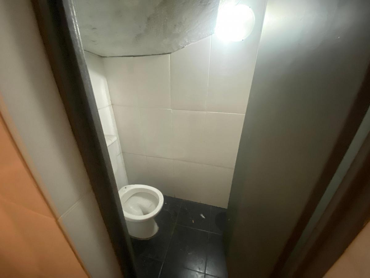 Foto de VENDO AMPLIO LOCAL CENTRICO EN POSADAS, imagen 4
