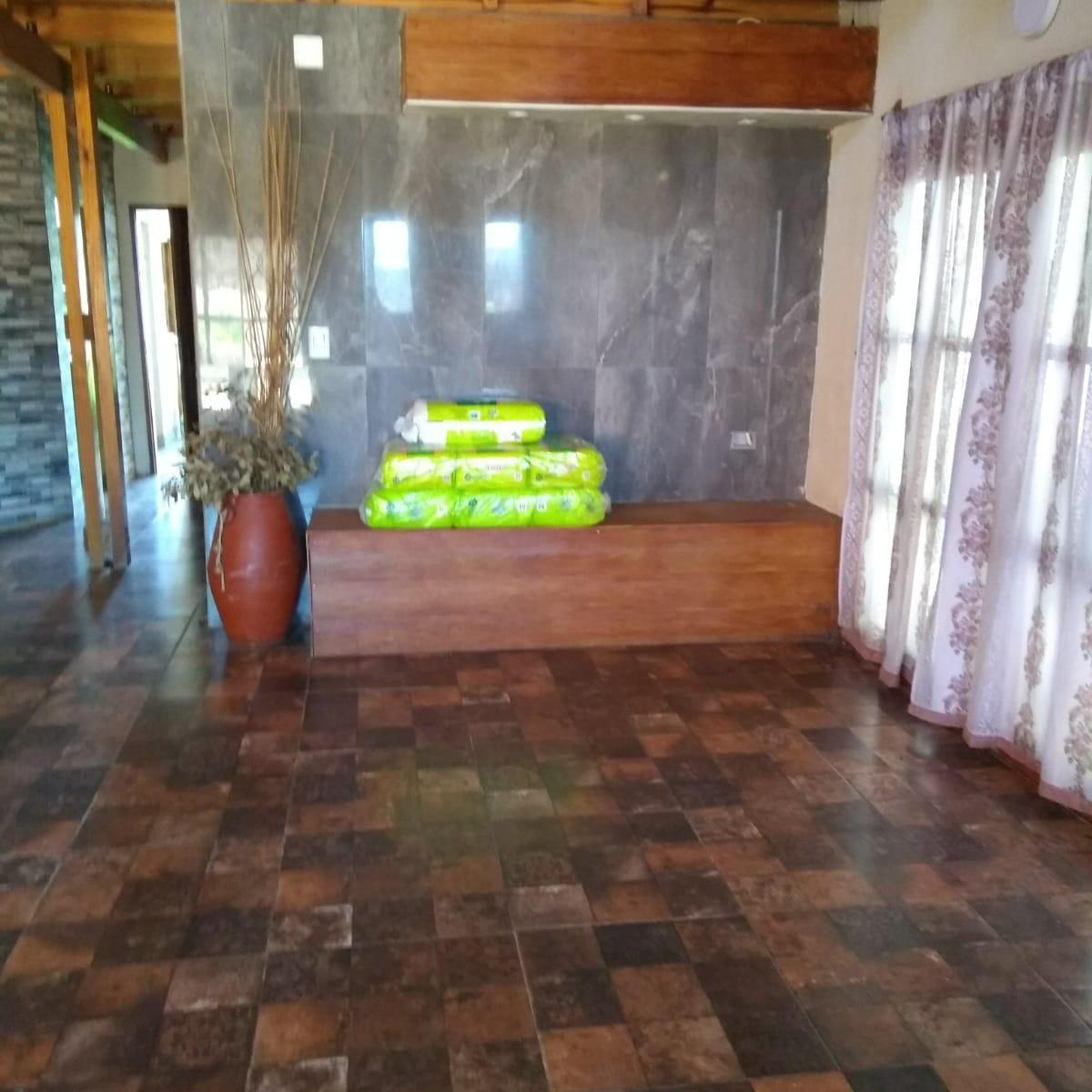 VENDO EXCELENTE DUPLEX CON VISTA RIO EN GARUPA MISIONES