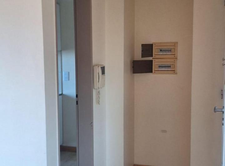 ALQUILO DEPTO RIO V, 3 DORM, 3 BAÑOS, COCHERA, POS, MNES. 1