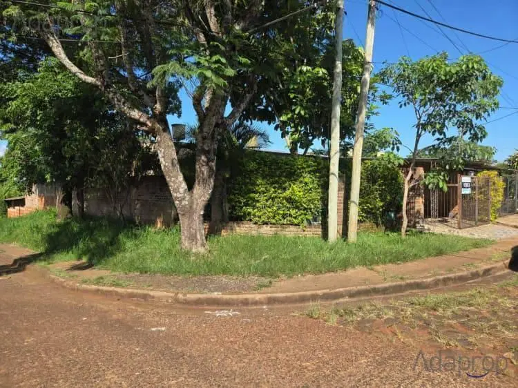 VENDO CASA APTA CREDITO EN GARUPA. 2