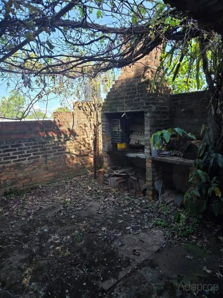 VENDO CASA APTA CREDITO EN GARUPA. 3