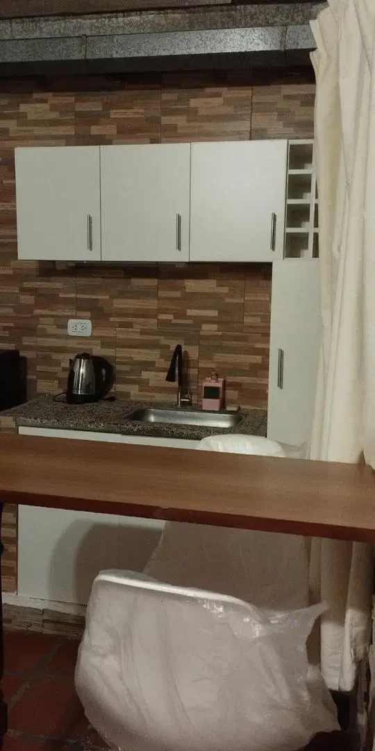 Departamento Ivanoski C/ Av. Roca 2