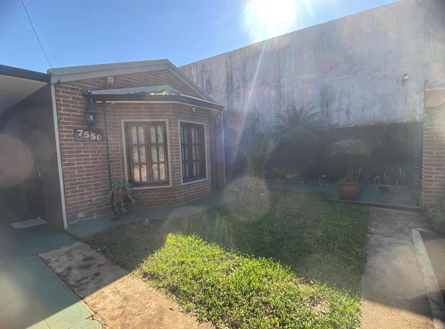 VENDO HERMOSA CASA APTA CRÉDITO HIPOTECARIO EN BARRIO LOS NARANJOS 3