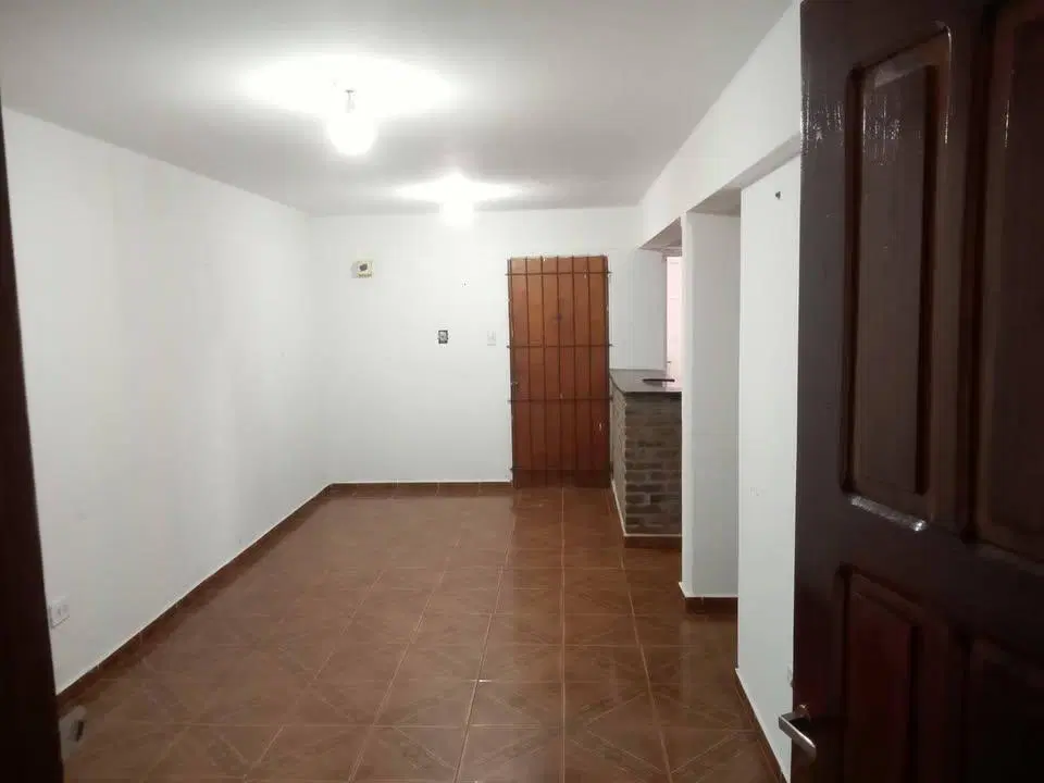 ALQUILO DEPARTAMENTO DE 3 DORM. GARAGE COSTANERA OESTE 5