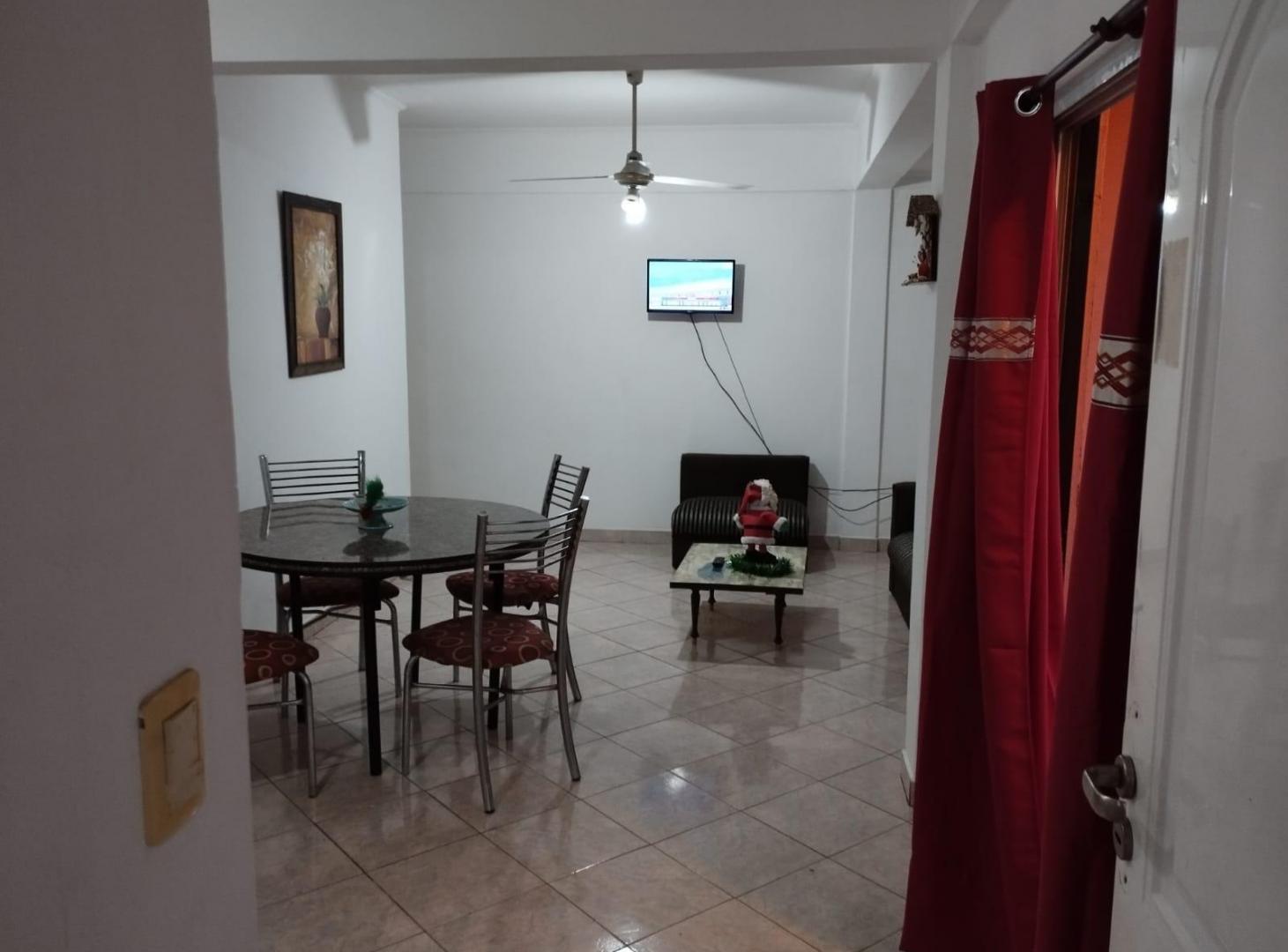 Foto de ALQUILO DTO 2 DORM . CERCA DE COSTANERA POS MNES, imagen 1