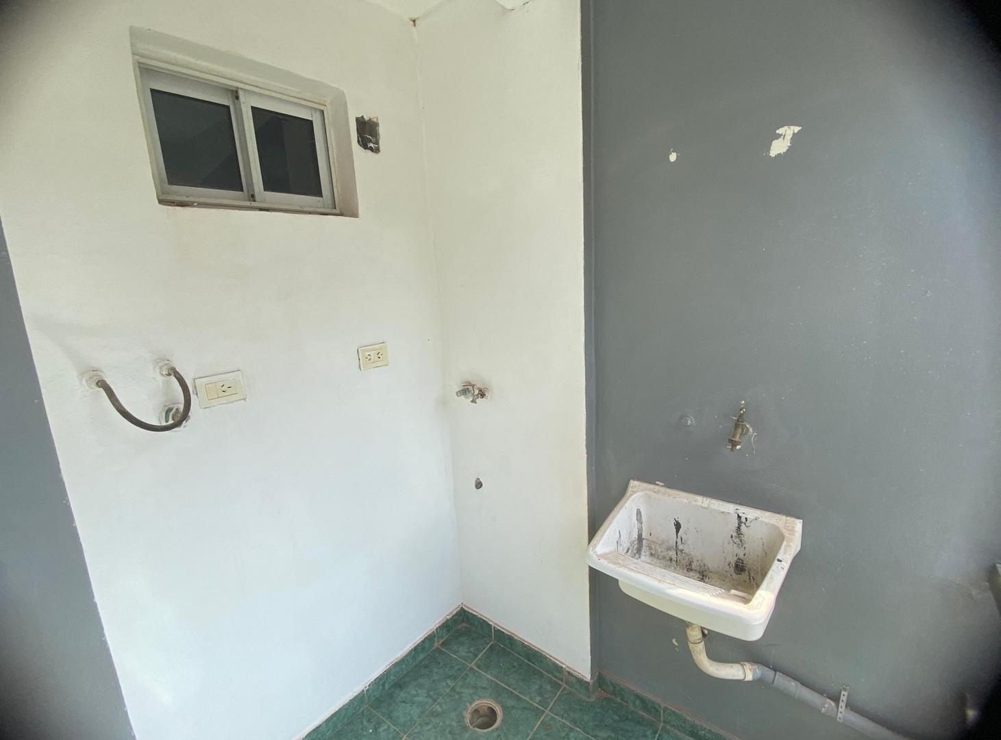 Foto de DEPARTAMENTO EN ALQUILER - AV. VIVANCO Y AV. BLAS PARERA, imagen 4