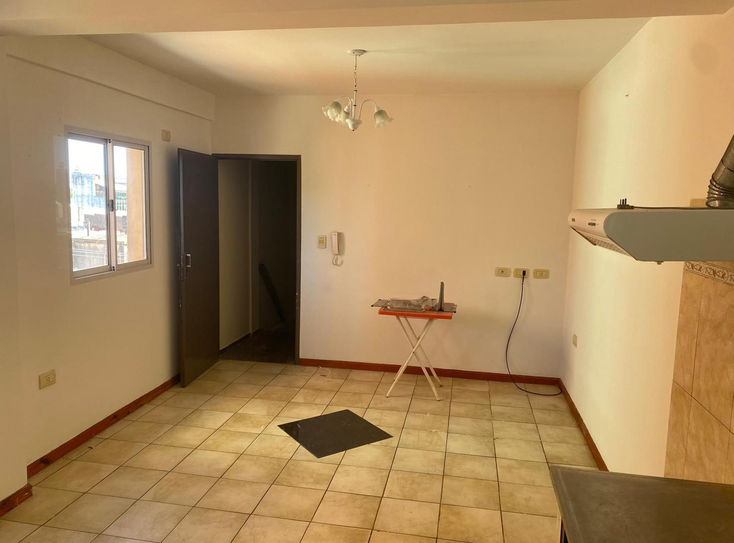 Foto de ALQUILO DTO 1 DORM CENTRICO POS MNES, imagen 4