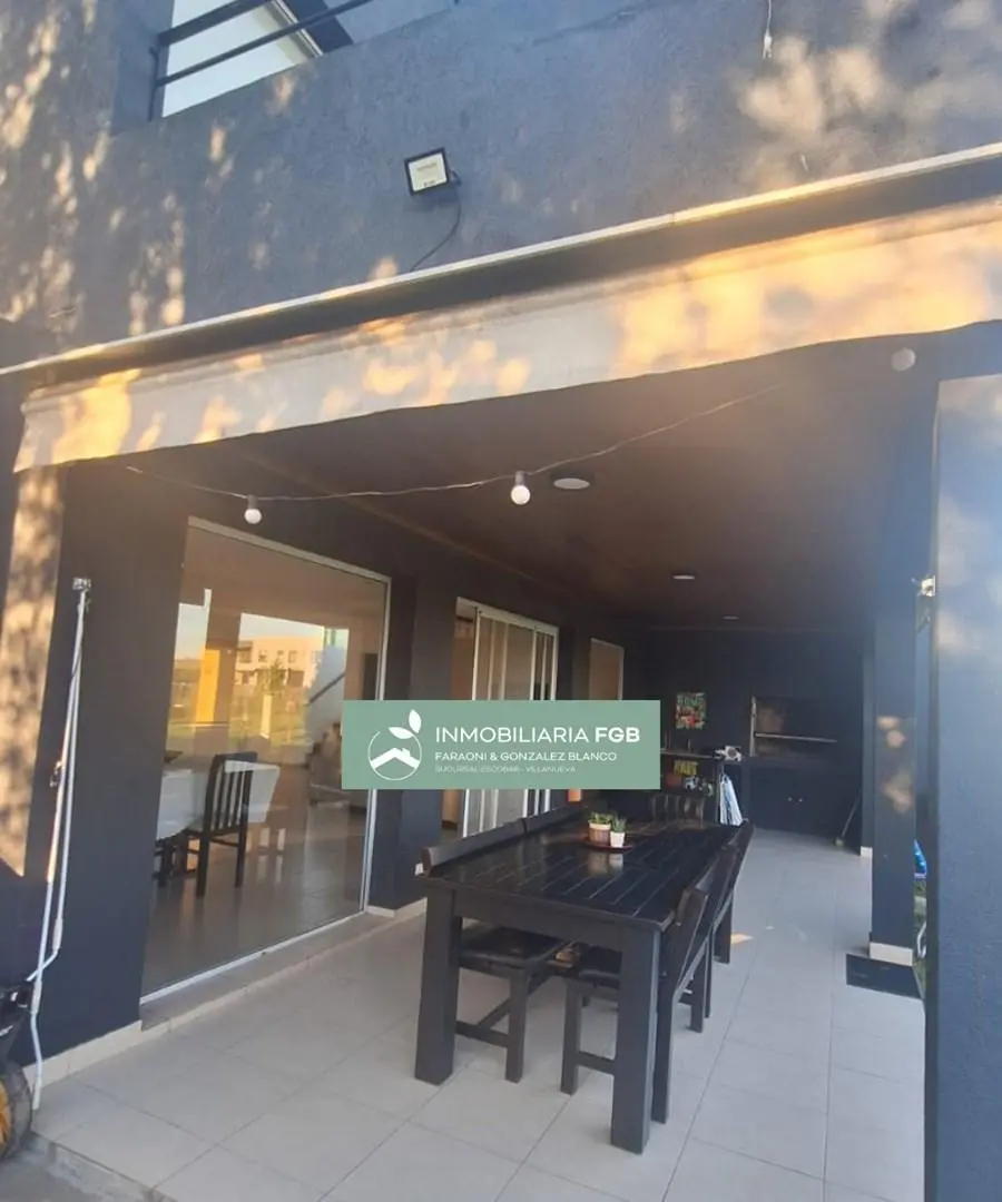 Casa AMOBLADA con pileta en Alquiler en Barrio Norte - El Cantón | 3 dormitorios | cochera cubierta 4