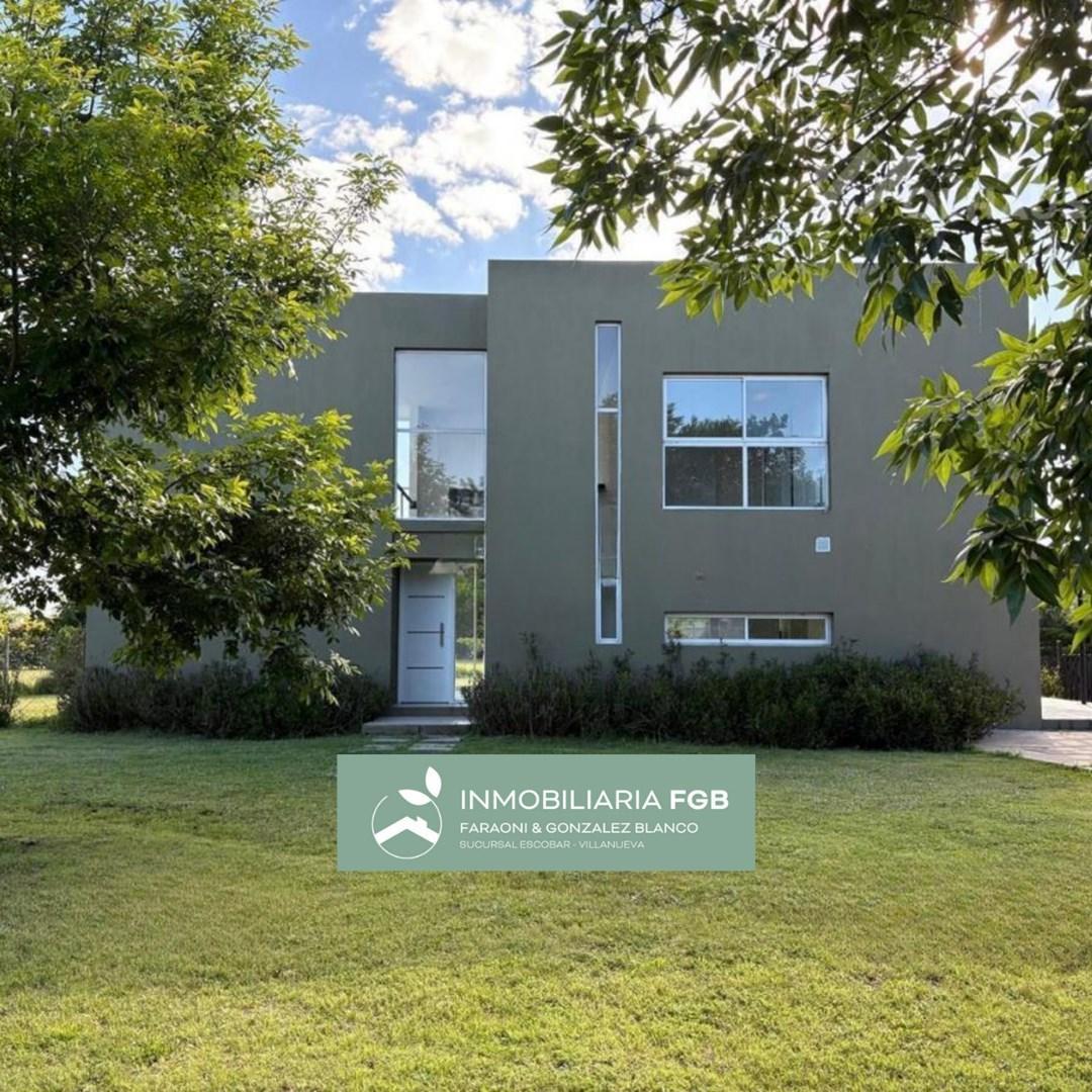 Casa en Venta en Barrio Puerto - El Cantón | 3 dormitorios | dependencia | 906m2 lote | escucha ofe