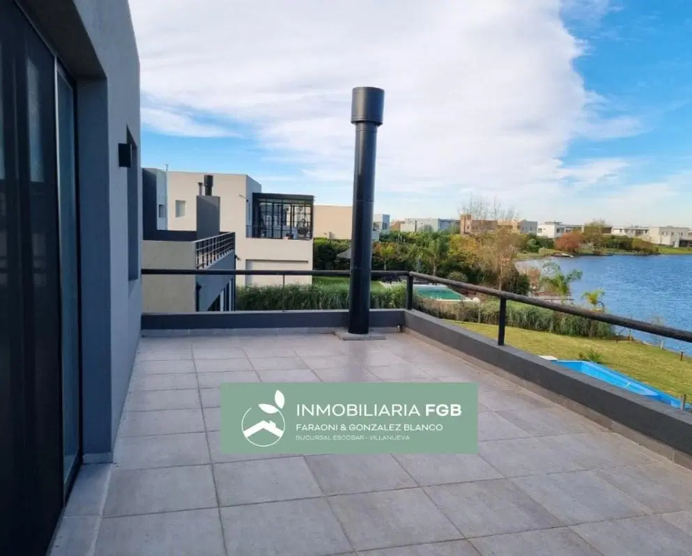 Casa a la laguna en Venta en Barrio Islas - El Cantón, Escobar - 3 dormitorios - Pileta - Gran espej 5