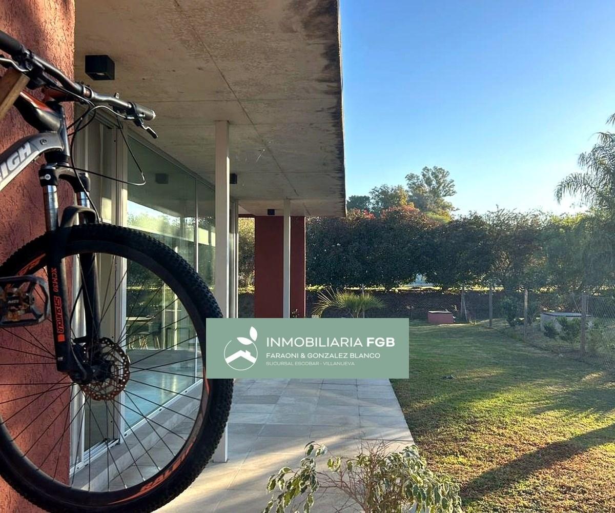 Foto de Casa en Alquiler en Barrio Norte - El Cantón - 3 dormitorios - pileta, imagen 3