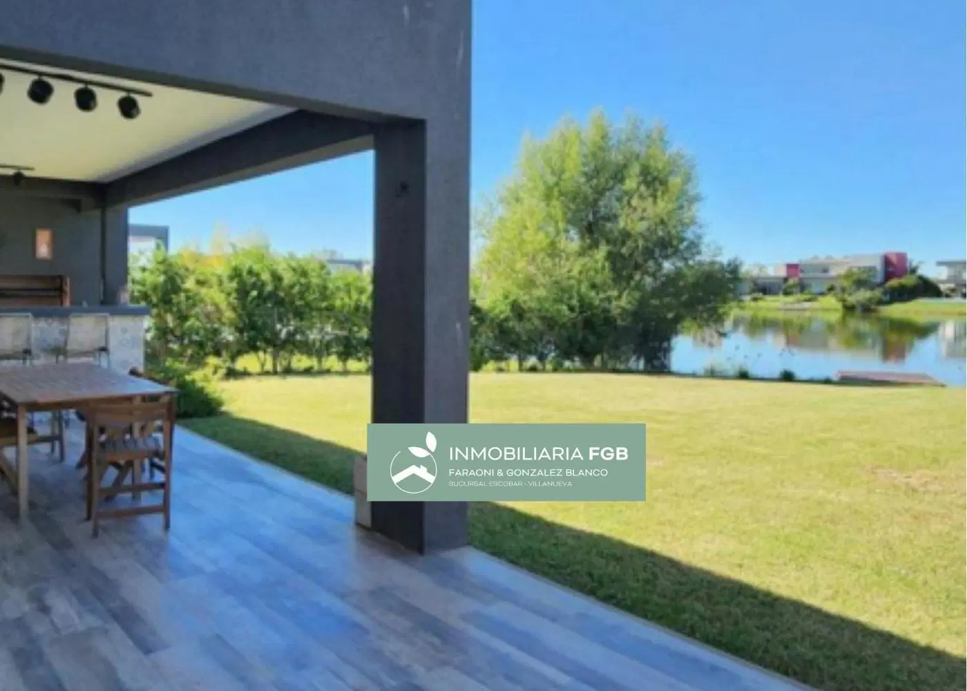 Casa a la laguna amoblada en Alquiler en Barrio Norte El Cantón | 4 dormitorios | muelle | garage 2 4
