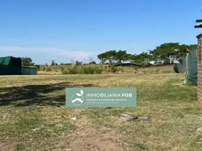 Lote a la laguna y golf en Venta en Barrio Golf El Cantón OPORTUNIDAD 8