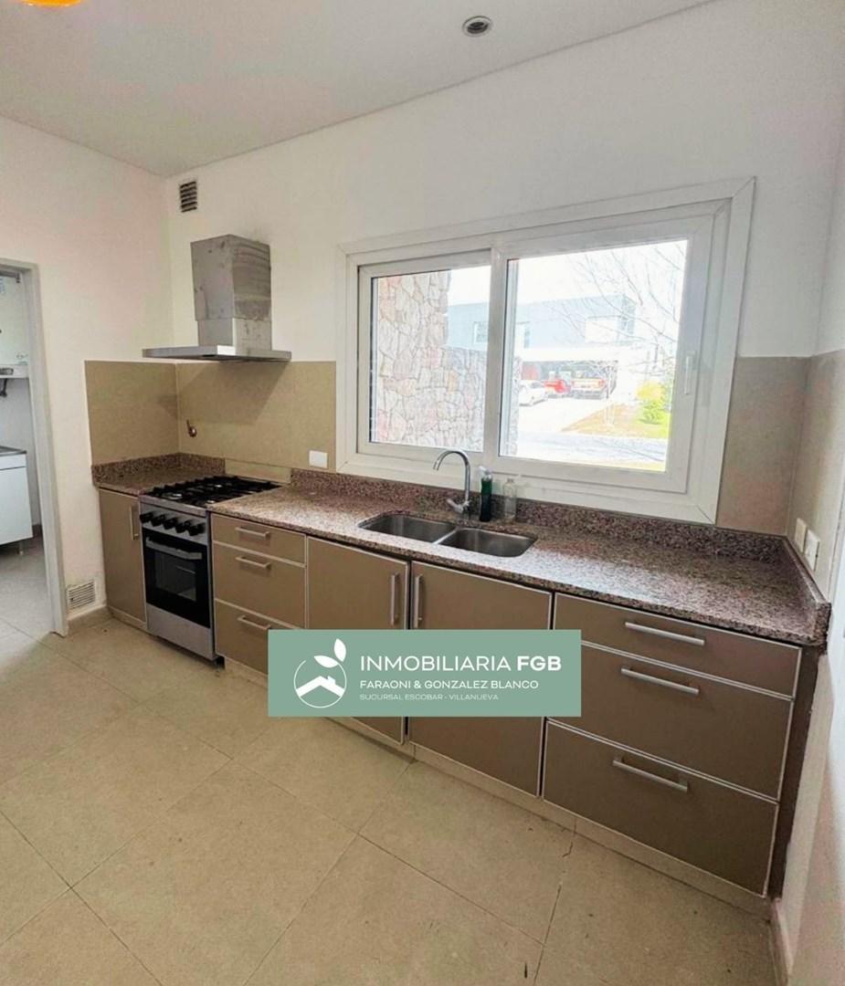 Foto de Casa a la laguna en Alquiler en Barrio Islas | El Cantón | PILETA, imagen 3