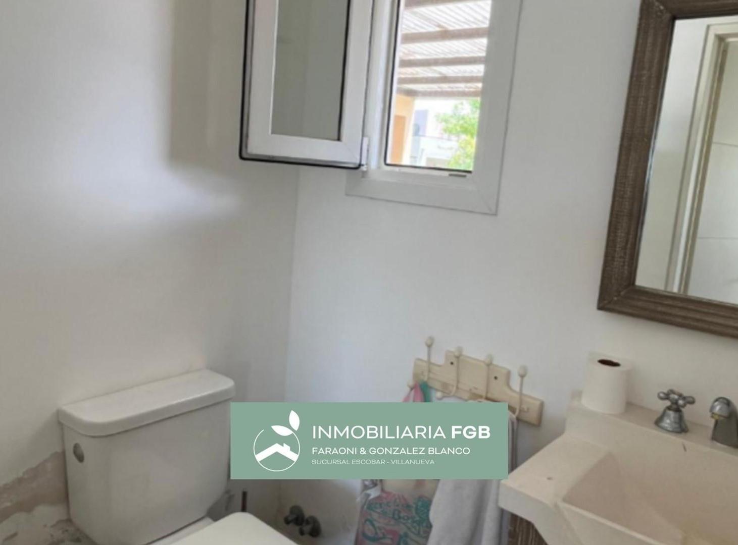 Foto de Casa a la laguna en Alquiler en Barrio Islas | El Cantón | 4, imagen 2