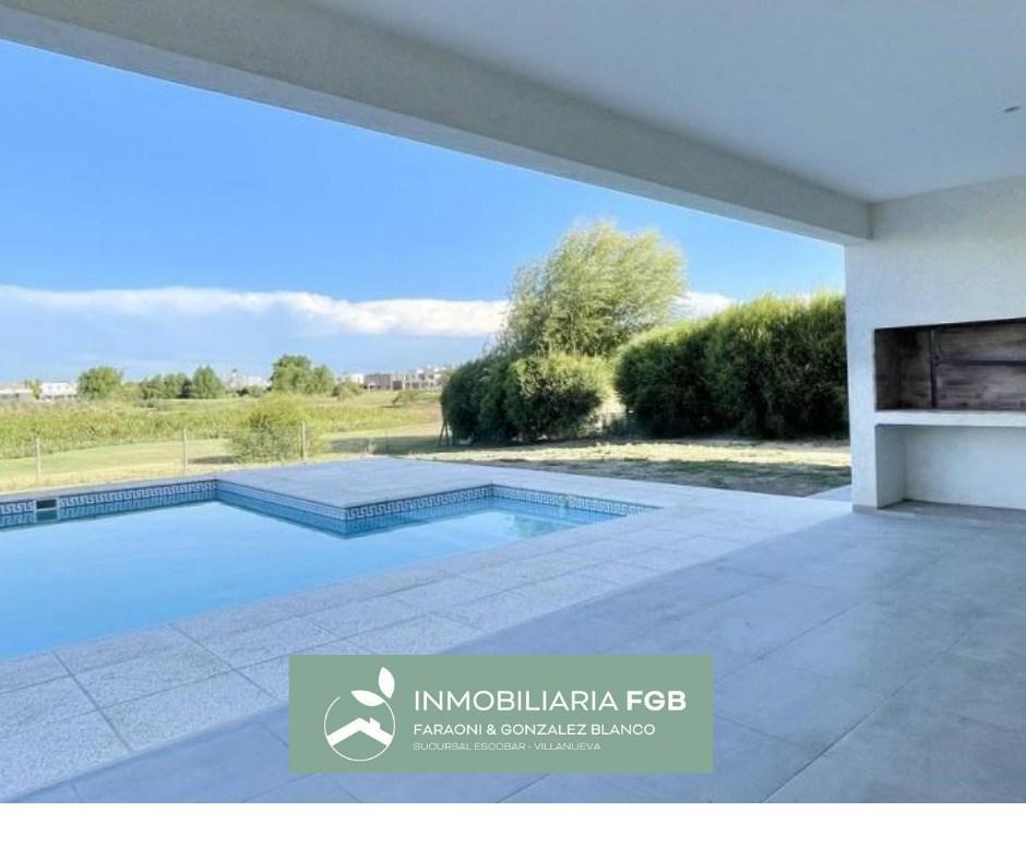 Casa a la laguna Venta Barrio Golf El Cantón Escobar